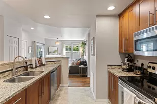 2034 Newport Way NW, Issaquah, WA 98027 - Photo 9
