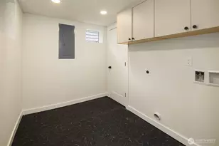 4331 NE 57th St, Seattle, WA 98105 - Photo 25