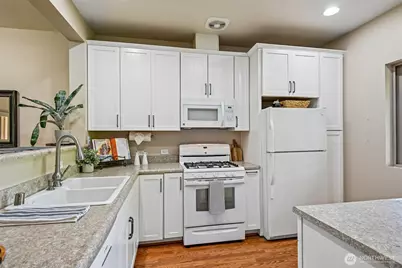27527 SE 467th Place, Enumclaw, WA 98022 - Photo 11