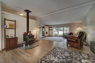462 NW Equestrian Dr, Poulsbo, WA 98370 - Photo 7