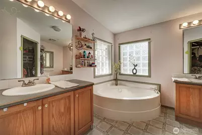 462 NW Equestrian Drive, Poulsbo, WA 98370 - Photo 21