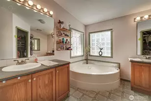 462 NW Equestrian Dr, Poulsbo, WA 98370 - Photo 21