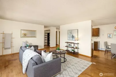 7064 35th Avenue NE #22, Seattle, WA 98115 - Photo 11