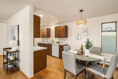 7064 35th Avenue NE #22, Seattle, WA 98115 - Photo 7