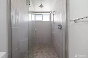 2440 NW 60th St, Seattle, WA 98107 - Photo 17