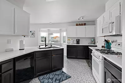 1589 SW Victory Street, Oak Harbor, WA 98277 - Photo 15