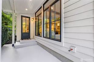 10402 NE 15th St, Bellevue, WA 98004 - Photo 29