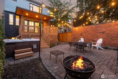4124 Burke Avenue N, Seattle, WA 98103 - Photo 35