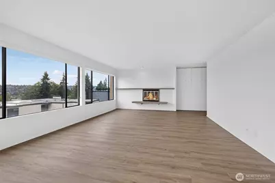 3608 26th Place W #301, Seattle, WA 98199 - Photo 9