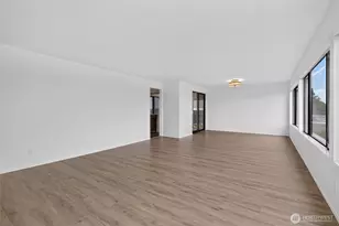3608 26th Pl W, Seattle, WA 98199 - Photo 7