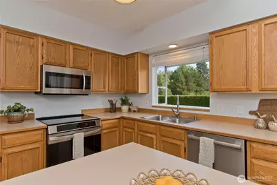 709 Victor Street, Enumclaw, WA 98022 - Photo 9