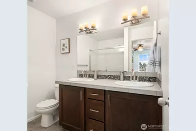 6576 High Point Drive SW, Seattle, WA 98126 - Photo 21
