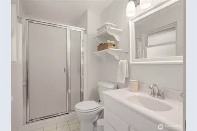 1006 Grant Avenue S, Renton, WA 98057 - Photo 21