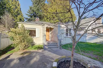 1210 NE 95th Street, Seattle, WA 98115 - Photo 1