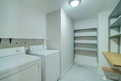 1210 NE 95th Street, Seattle, WA 98115 - Photo 13