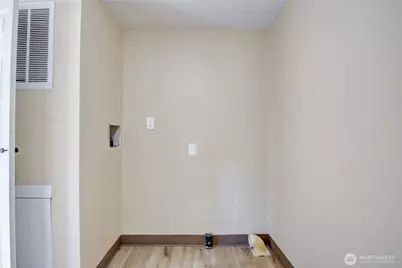 700 N Reed Street #6, Sedro Woolley, WA 98284 - Photo 21