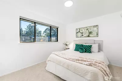 18001 NE 10th Street, Bellevue, WA 98008 - Photo 19
