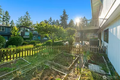 18001 NE 10th Street, Bellevue, WA 98008 - Photo 33