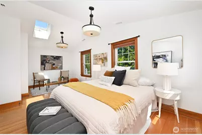 8046 18th Avenue NW, Seattle, WA 98117 - Photo 9
