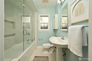 8046 18th Ave NW, Seattle, WA 98117 - Photo 7