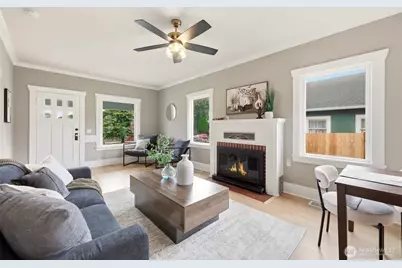 2018 Oakes Avenue, Everett, WA 98201 - Photo 5