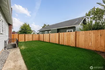 2018 Oakes Avenue, Everett, WA 98201 - Photo 27