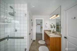 518 Prospect St, Seattle, WA 98109 - Photo 23