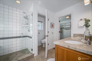518 Prospect St, Seattle, WA 98109 - Photo 25
