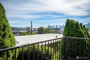 518 Prospect St, Seattle, WA 98109 - Photo 33