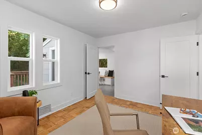 10322 Ashworth Avenue N, Seattle, WA 98133 - Photo 21