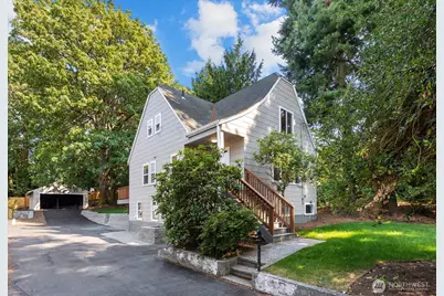 10322 Ashworth Avenue N, Seattle, WA 98133 - Photo 1