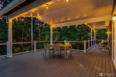 16761 NE Sanwick Place, Bainbridge Island, WA 98110 - Photo 29