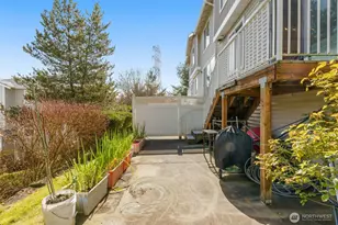 6895 Holly Park Dr S, Seattle, WA 98118 - Photo 25