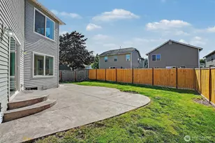 9518 186th St Ct E, Puyallup, WA 98375 - Photo 33