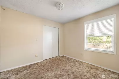 1819 S 17th St, Tacoma, WA 98405 - Photo 11