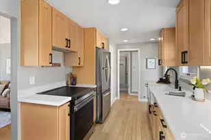 8438 41st Ave SW, Seattle, WA 98136 - Photo 7