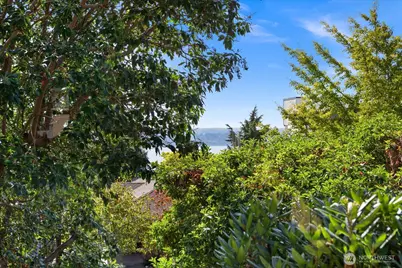 8438 41st Avenue SW, Seattle, WA 98136 - Photo 23
