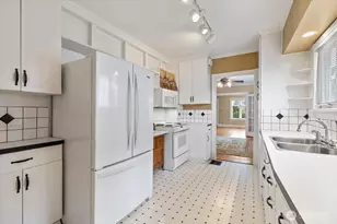 2020 Lombard Ave, Everett, WA 98201 - Photo 9