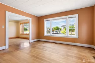 1519 9th St, Anacortes, WA 98221 - Photo 5