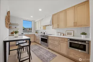 308 Daley St, Edmonds, WA 98020 - Photo 11