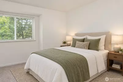 12424 109th Court NE #D304, Kirkland, WA 98034 - Photo 9