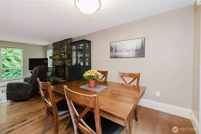8206 University Point Circle NE, Bremerton, WA 98311 - Photo 9