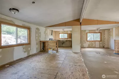81 W Satsop Drive, Elma, WA 98541 - Photo 11