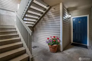 901 E Marine View Dr, Everett, WA 98201 - Photo 29
