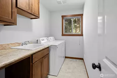 3615 Serene Way, Lynnwood, WA 98087 - Photo 25