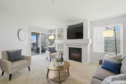 4343 Roosevelt Way NE #404, Seattle, WA 98105 - Photo 5
