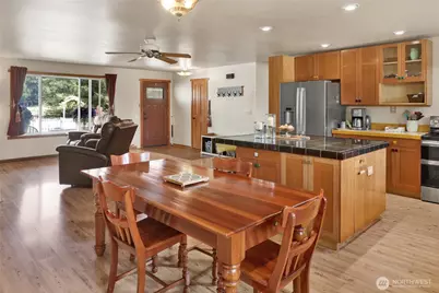 9605 Markworth Road, Blaine, WA 98230 - Photo 11