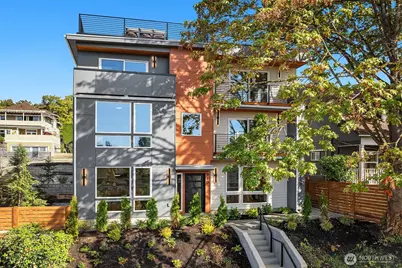 910 29th Avenue, Seattle, WA 98122 - Photo 1
