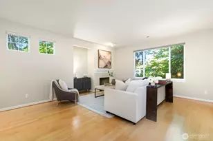 3900 NE 4th Cir, Renton, WA 98056 - Photo 3