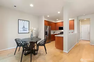 3900 NE 4th Cir, Renton, WA 98056 - Photo 7